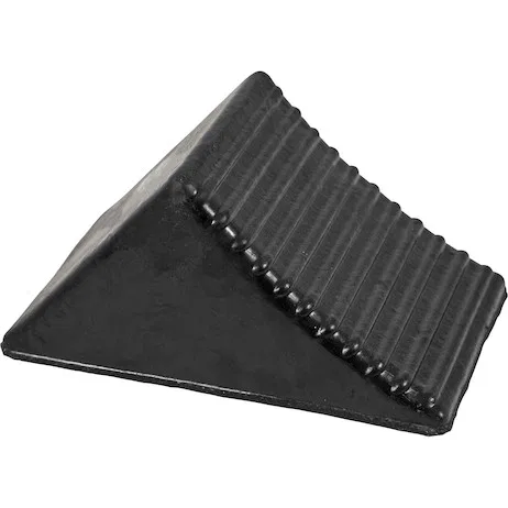 WC1467A – BUYERS PROD Wheel Chock, Black Rubber Single 5 Inch Height